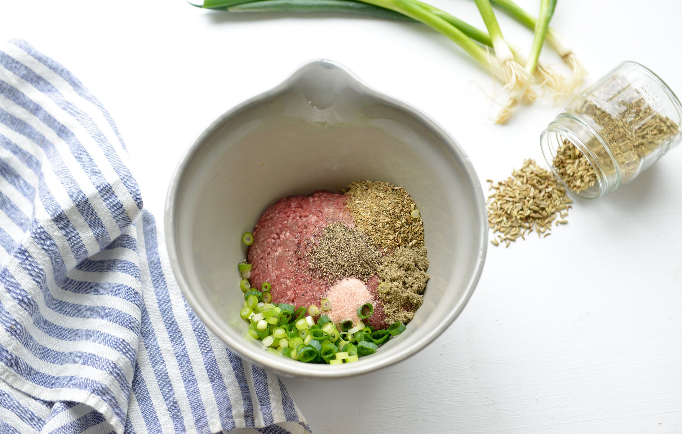 LAMB BREAKFAST SAUSAGES-PROCESS